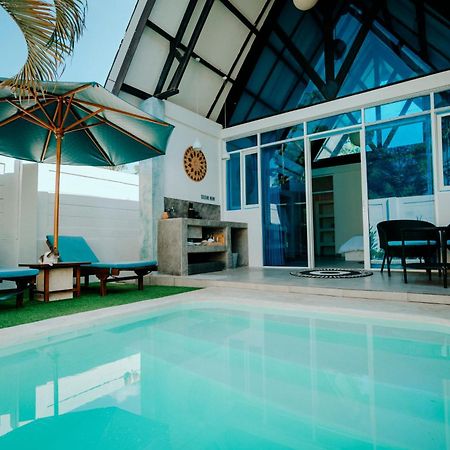 Atties Villa Gili Air Esterno foto